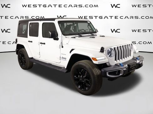 Used 2023 Jeep Wrangler Unlimited Sahara w/ Cold Weather Group AWD/4WD image 46