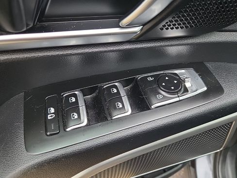 Used 2022 Kia Telluride EX w/ EX Premium Package image 23