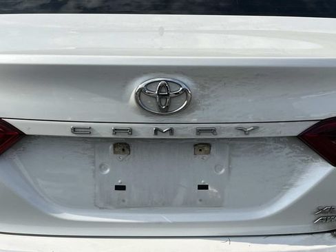 Used 2021 Toyota Camry XLE w/ Navigation Package AWD/4WD image 12