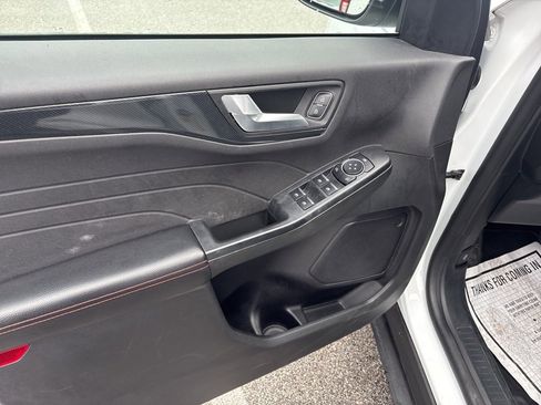 Used 2023 Ford Escape ST-Line image 21