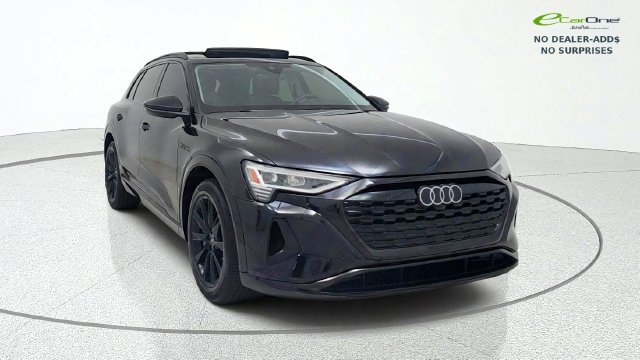 Used 2024 Audi Q8 e-tron Premium AWD/4WD image 1
