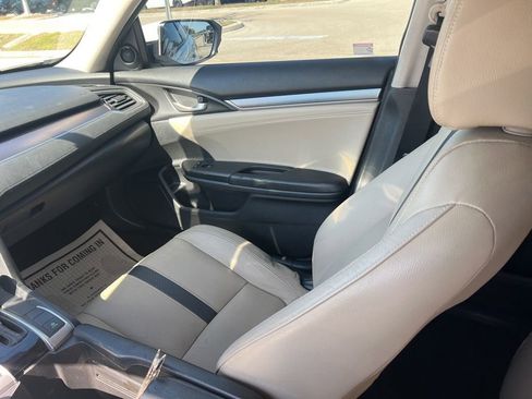 Used 2018 Honda Civic EX-L image 23