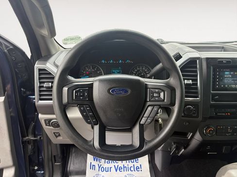 Used 2016 Ford F150 XLT AWD/4WD image 12