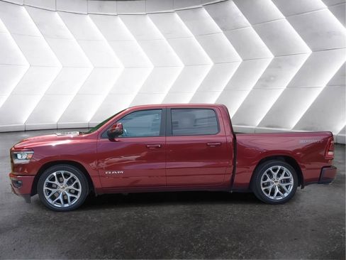 Used 2023 RAM 1500 Laramie AWD/4WD image 6