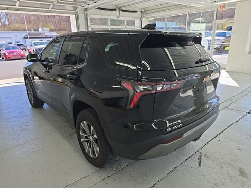 New 2026 Chevrolet Equinox LT image 3