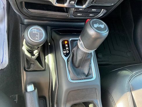 Used 2021 Jeep Wrangler Unlimited Sahara image 21