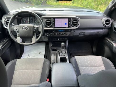 Used 2021 Toyota Tacoma TRD Off-Road w/ Blackout Package (TMS) AWD/4WD image 29