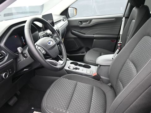 New 2026 Ford Escape Active w/ Cold Weather Package image 28