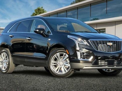 New 2026 Cadillac XT5 Premium Luxury w/ Driver Assist Package image 2