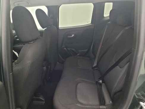 Used 2021 Jeep Renegade Sport FWD image 18