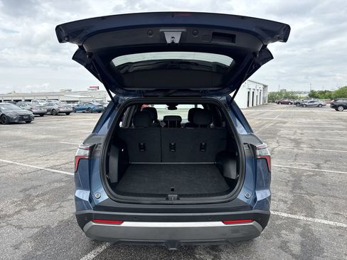 Used 2025 Chevrolet Equinox LT AWD/4WD image 20
