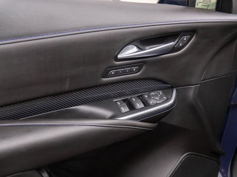 Certified 2024 Cadillac XT4 Sport image 19