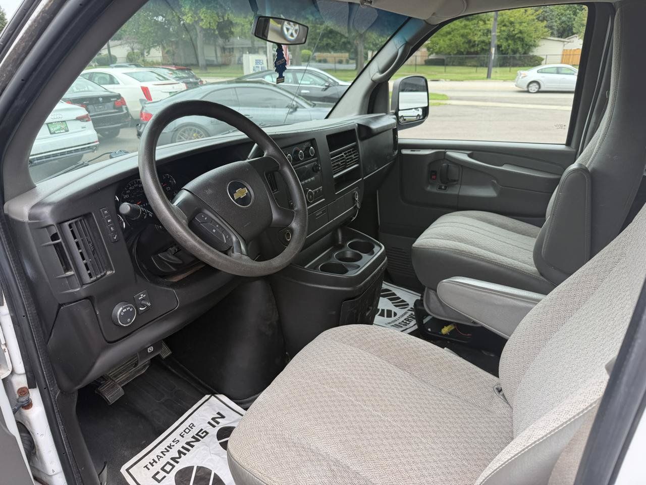 Used 2014 Chevrolet Express 1500 RWD image 15