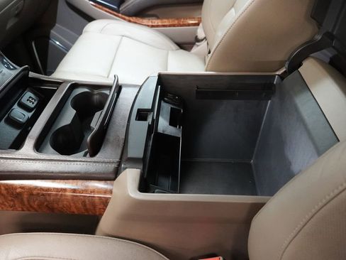 Used 2015 Chevrolet Tahoe LTZ image 28