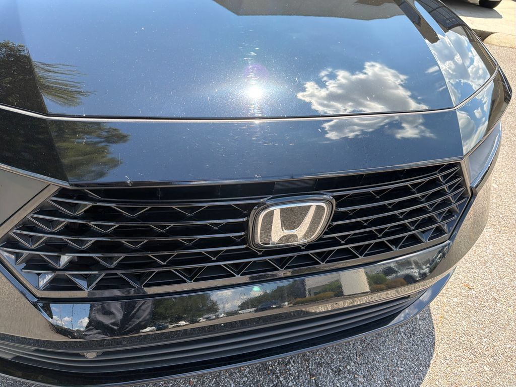 Used 2025 Honda Accord Touring image 15