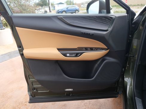 Certified 2022 Lexus NX 450h+ AWD image 16