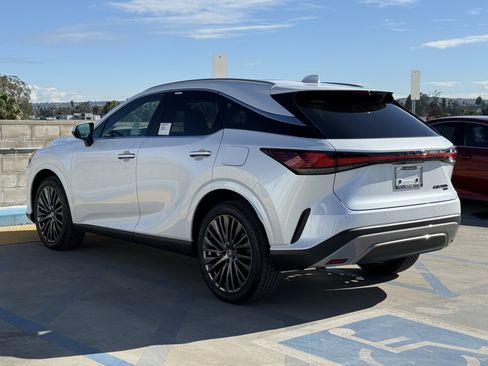 New 2026 Lexus RX 350 image 9
