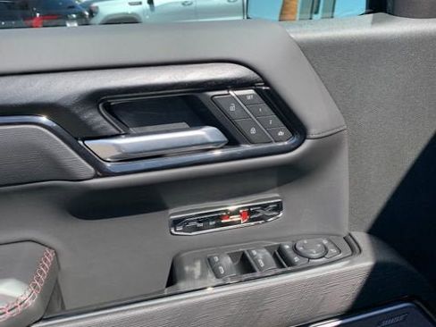 New 2026 GMC Sierra 1500 AT4X AWD/4WD image 17