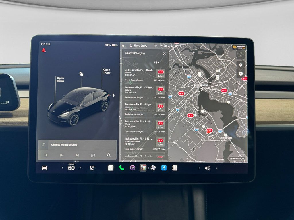 Used 2021 Tesla Model Y Long Range AWD/4WD image 10