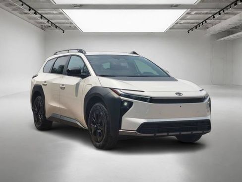 Used 2026 Toyota bZ Woodland AWD/4WD image 8