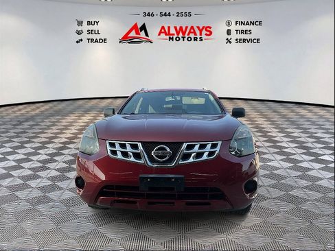Used 2015 Nissan Rogue S w/ Convenience Package FWD image 2