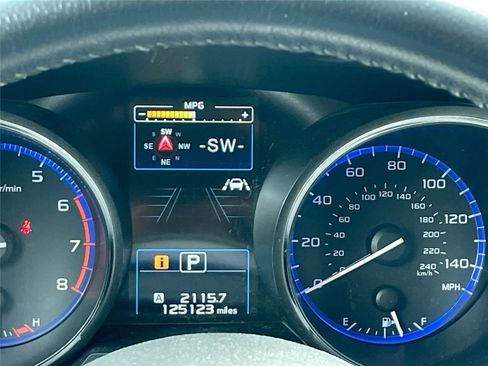 Used 2019 Subaru Outback 2.5i Premium w/ Popular Package #2 AWD/4WD image 31