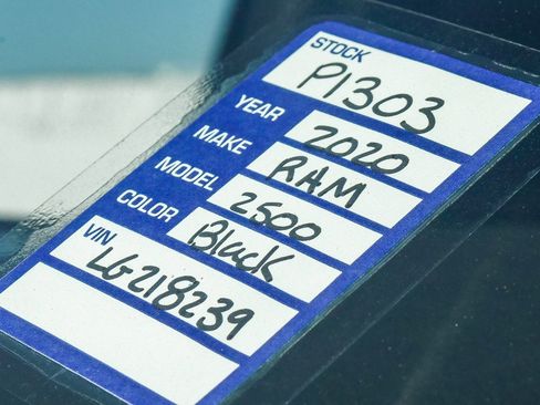 Used 2020 RAM 2500 Laramie w/ Night Edition image 26