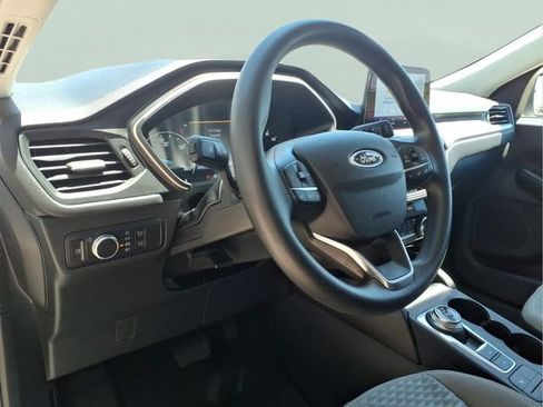 Used 2022 Ford Escape SE AWD/4WD image 13