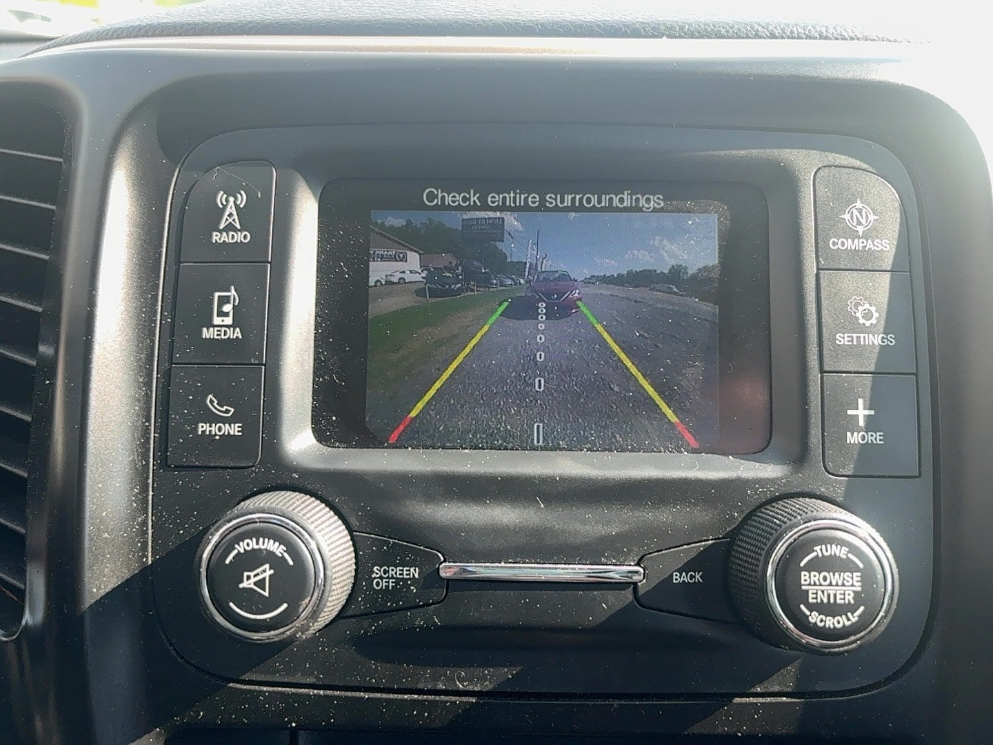 Used 2015 Jeep Cherokee Sport w/ Sport Appearance Group FWD image 23