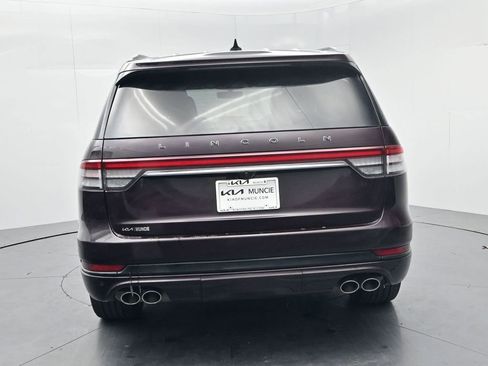 Used 2023 Lincoln Aviator Black Label w/ Jet Package image 7