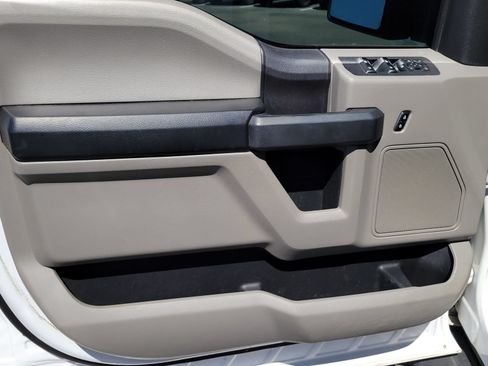 Used 2018 Ford F150 XL w/ Equipment Group 101A Mid AWD/4WD image 7
