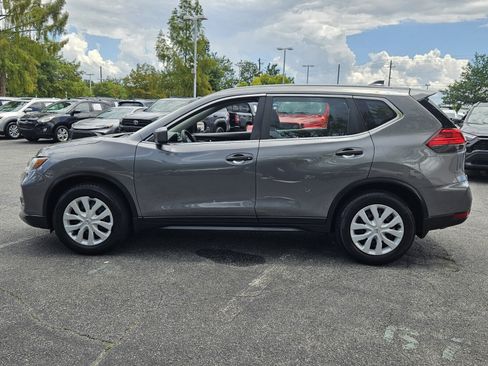 Used 2017 Nissan Rogue S FWD image 8
