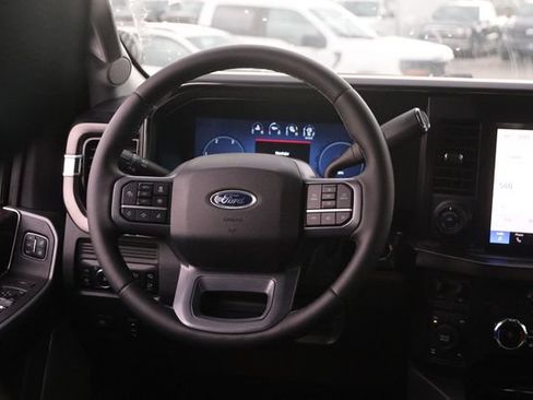 New 2026 Ford F250 Lariat w/ Black Appearance Package AWD/4WD image 26