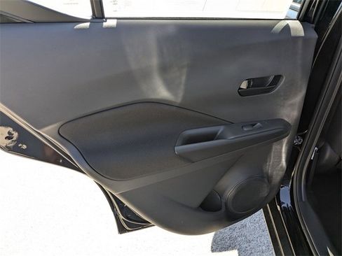 New 2025 Nissan Kicks Play S image 25