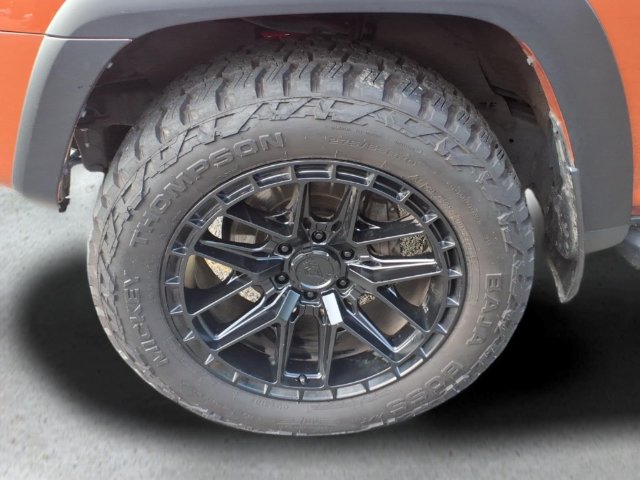 Used 2024 Toyota 4Runner TRD Pro AWD/4WD image 9