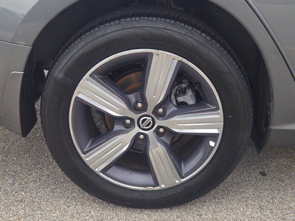 Used 2021 Nissan Altima 2.5 SL AWD/4WD image 12