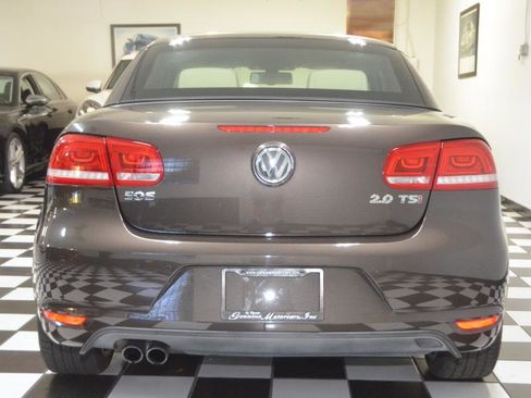 Used 2014 Volkswagen Eos Executive image 8