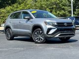 Used 2024 Volkswagen Taos S image 2