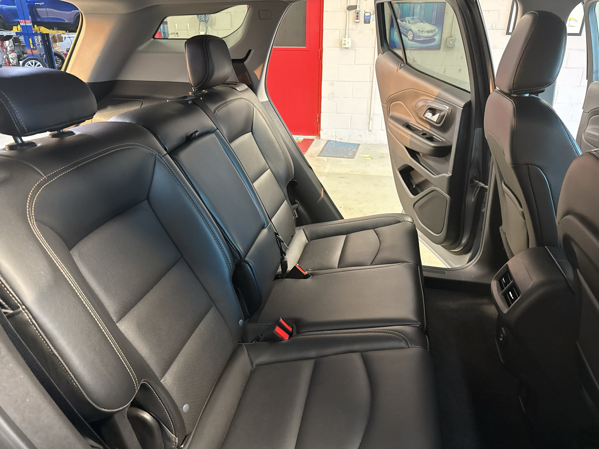Used 2020 GMC Terrain SLT w/ Preferred Package AWD/4WD image 20
