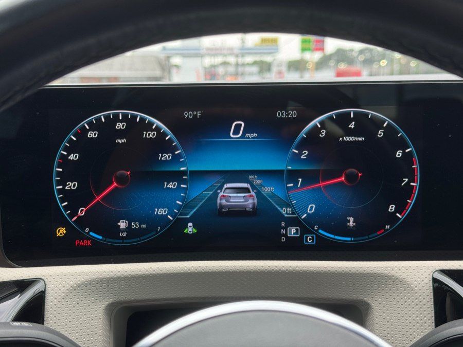 Used 2023 Mercedes-Benz CLA 250 4MATIC image 50