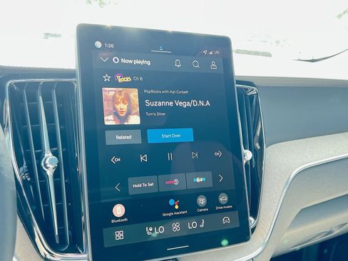 New 2026 Volvo XC60 B5 Plus w/ Protection Package Premier image 18