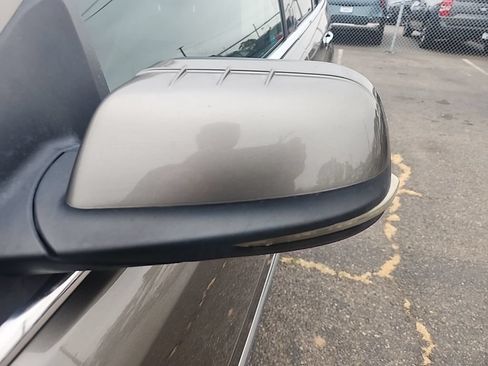 Used 2012 Lincoln MKX AWD image 6