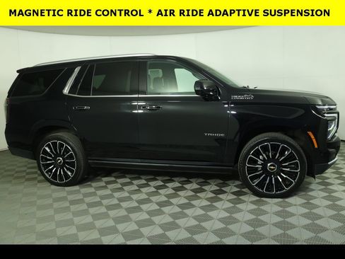 Used 2025 Chevrolet Tahoe High Country image 7