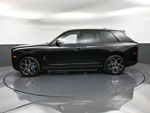 Used 2024 Rolls-Royce Cullinan Black Badge w/ Driver's Package image 2