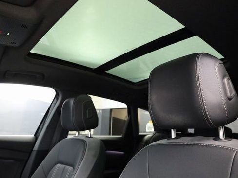 Used 2024 Audi Q4 e-tron Premium Plus w/ Premium Plus image 23