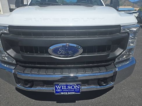Used 2022 Ford F250 XL w/ Power Equipment Group AWD/4WD image 28