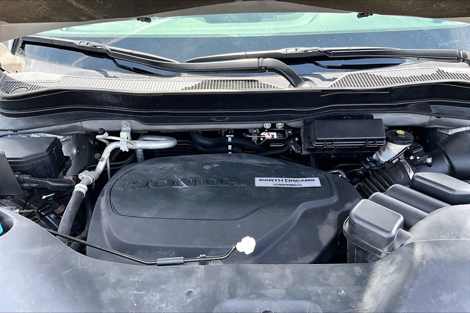Used 2019 Honda Pilot Touring image 30