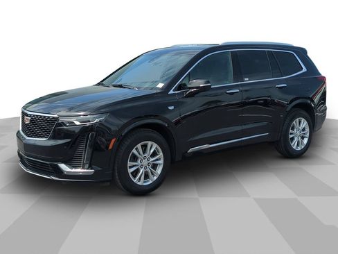 Used 2023 Cadillac XT6 Luxury FWD image 1
