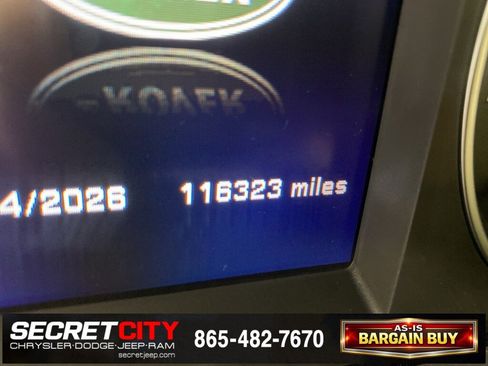 Used 2014 Land Rover LR2 image 17