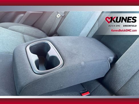 Used 2025 Toyota Camry LE image 35